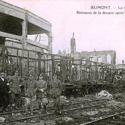 Gare en ruines